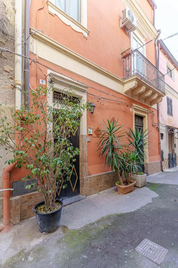 A Casa Di Maria Apartment Катания Екстериор снимка